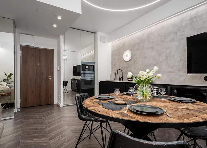 Panorama Wiev 17th Floor Kasprzaka 29 By Perfect شقة